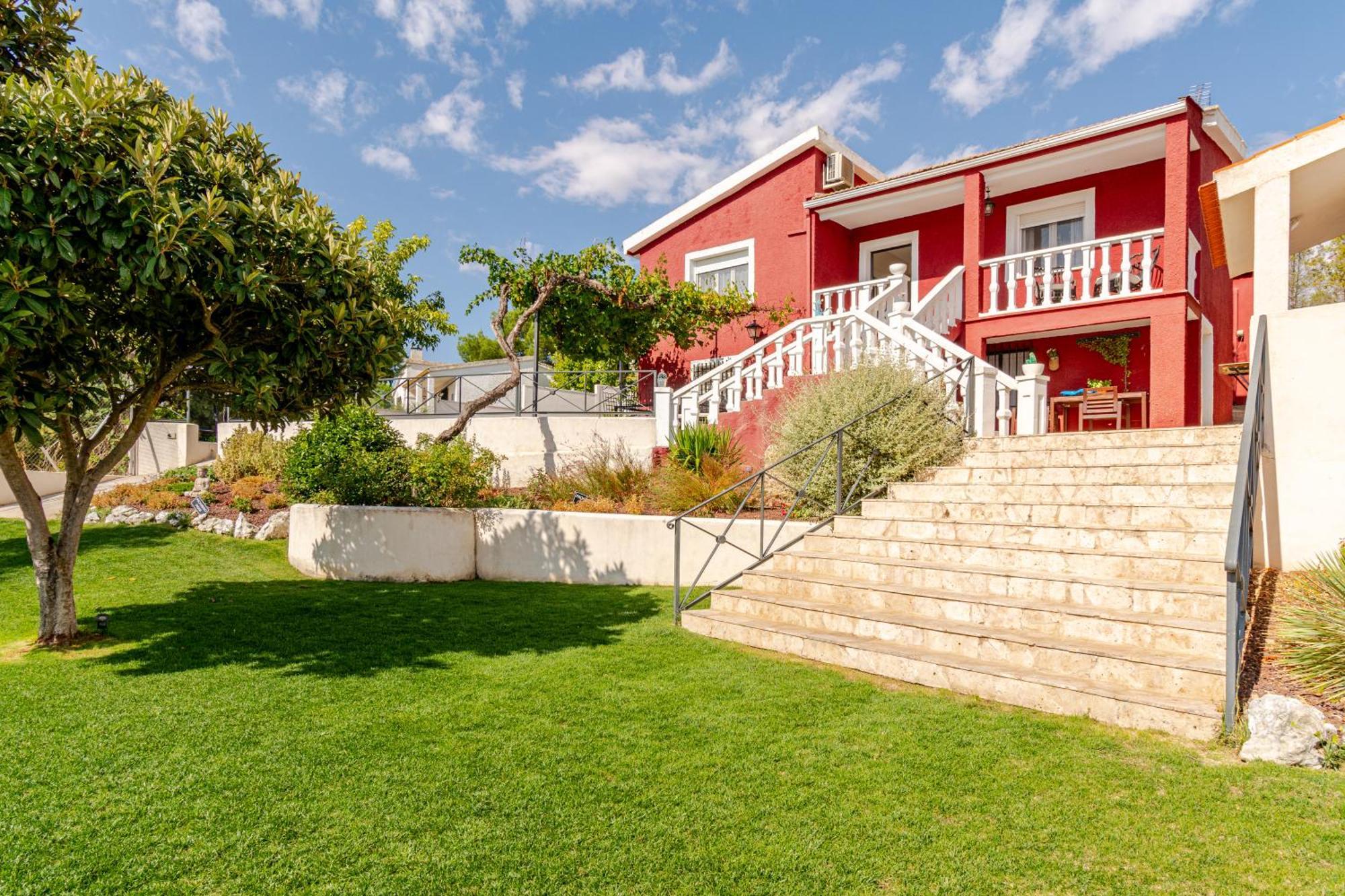 Holiday home Senda De Lobos Ucles