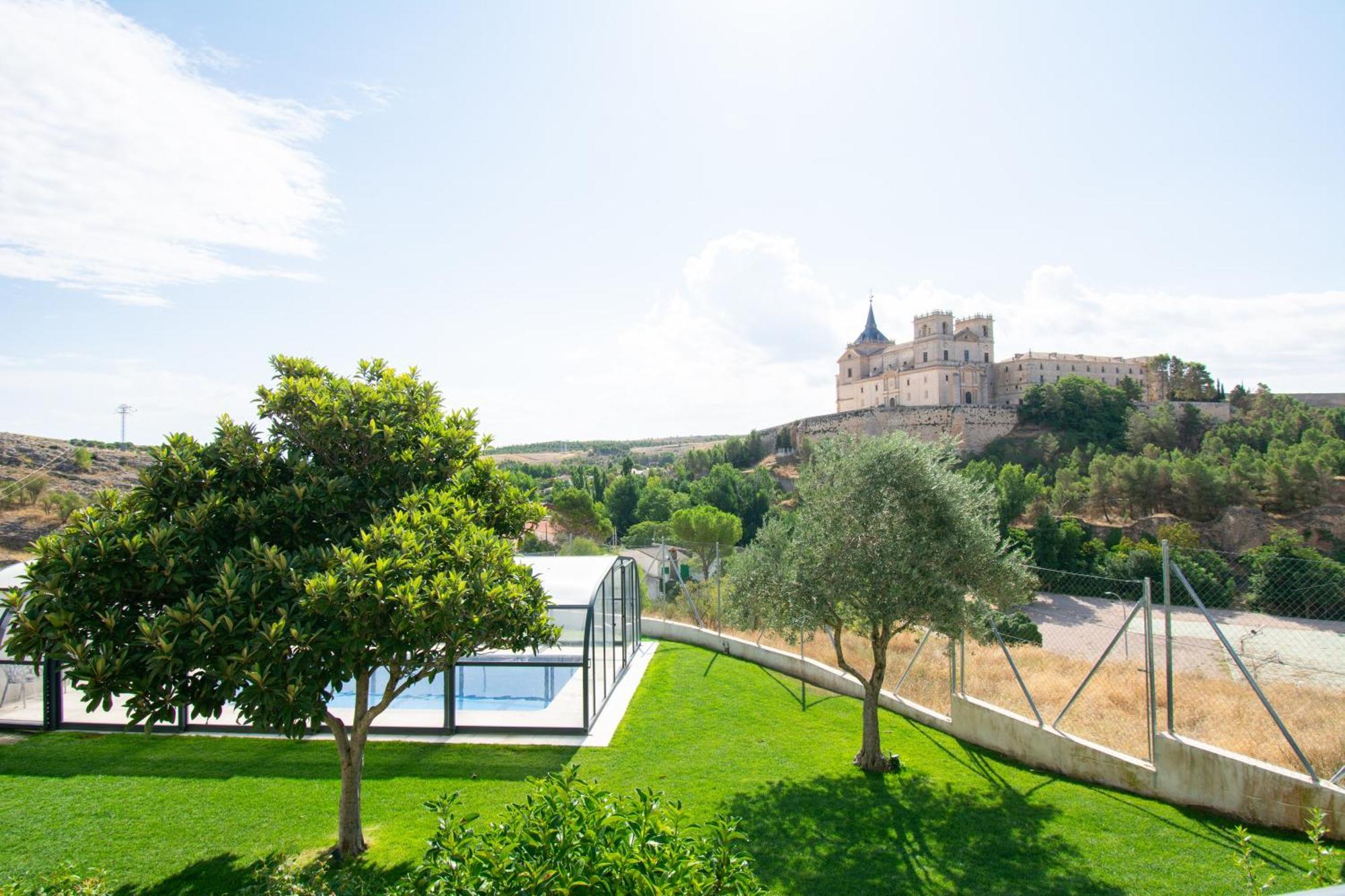 Senda De Lobos Holiday home Ucles